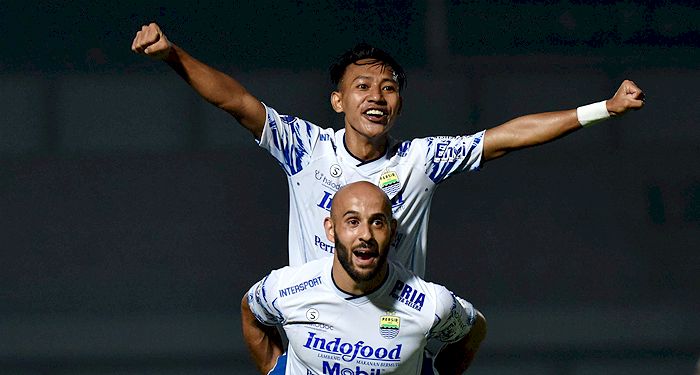 Para Gelandang yang Diandalkan Persib Mendobrak dan Membobol Gawang Madura United